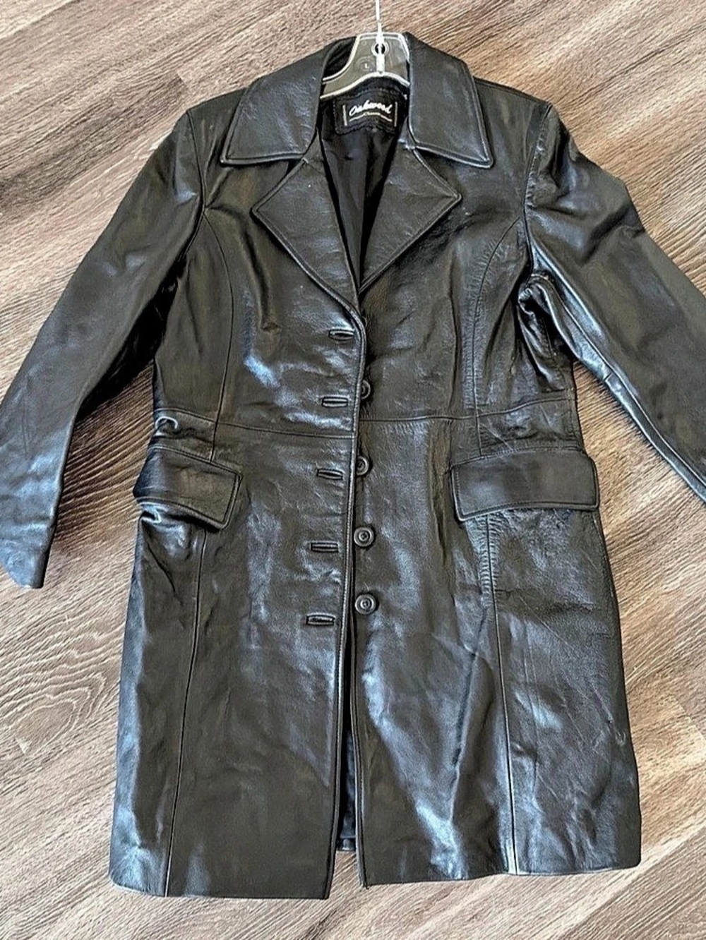 Oakwood Classic Leather Coat in Black Like New